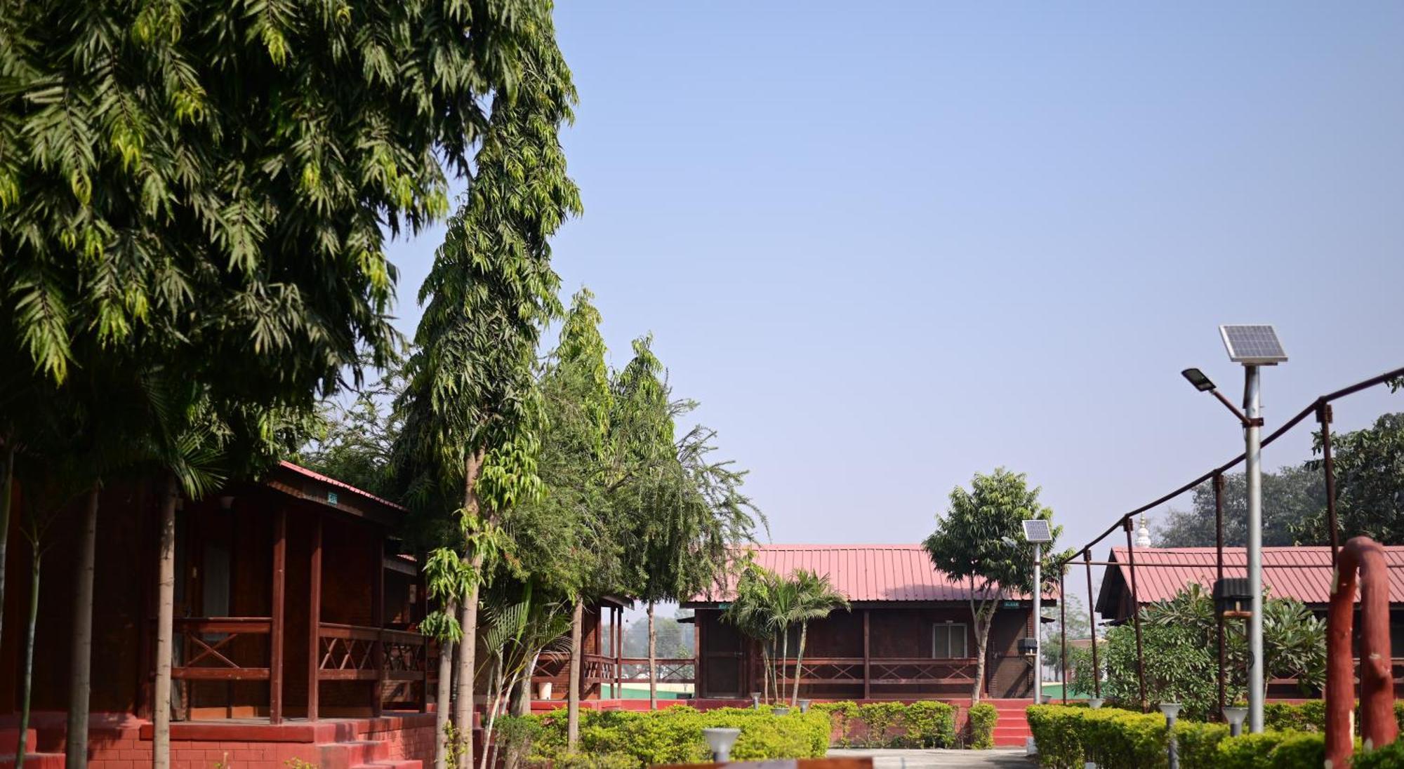 Hotel The Byke Niranjana Gaya Exterior foto