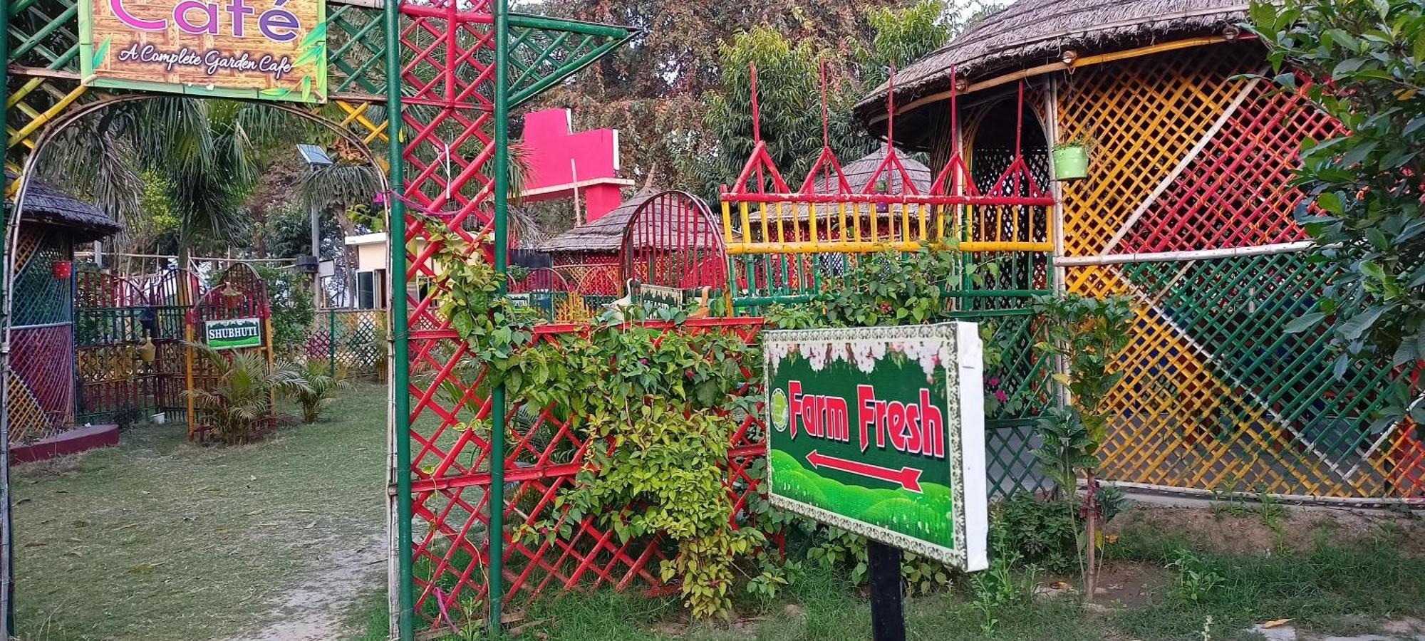 Hotel The Byke Niranjana Gaya Exterior foto
